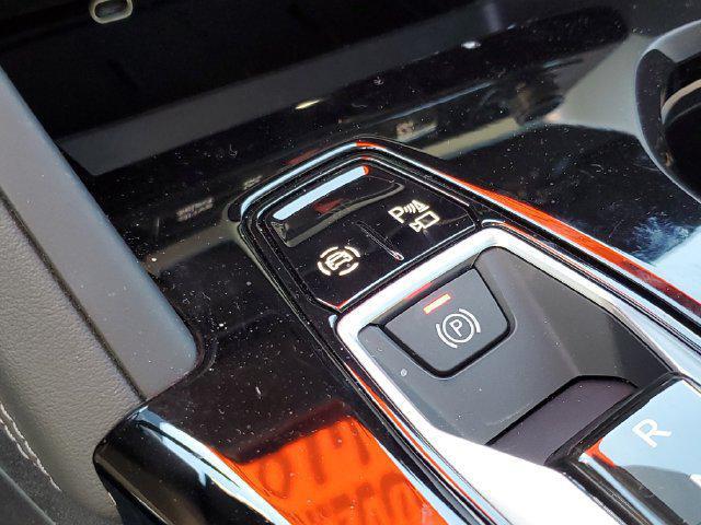 2025 Audi Q5 Premium TFSI quattro S tronic