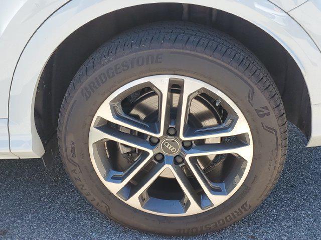 2025 Audi Q5 Premium TFSI quattro S tronic
