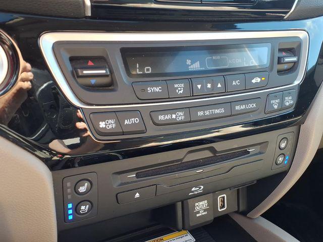 2021 Honda Pilot AWD Elite