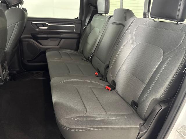 2022 Ram 1500 Big Horn Crew Cab 4x4 5'7" Box