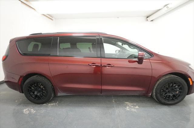 2021 Chrysler Pacifica Touring L AWD