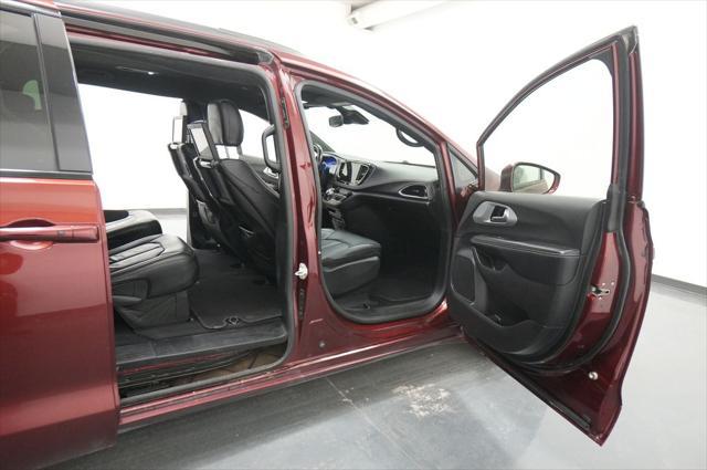 2021 Chrysler Pacifica Touring L AWD