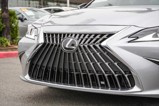 2025 Lexus ES 350 350