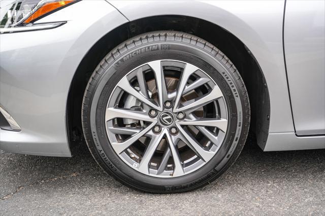 2025 Lexus ES 350 350