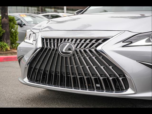 2025 Lexus ES 350 350