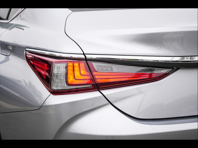 2025 Lexus ES 350 350