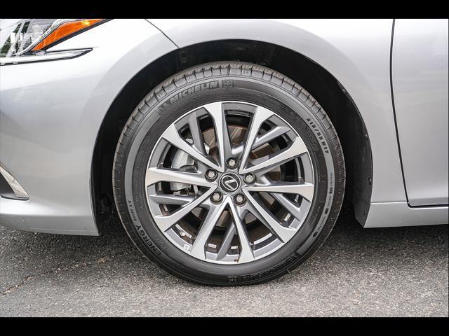2025 Lexus ES 350 350