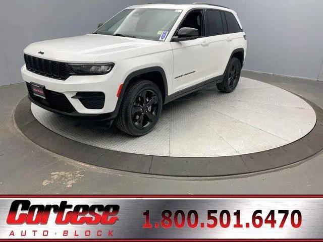 2023 Jeep Grand Cherokee Altitude for sale in Rochester, NY