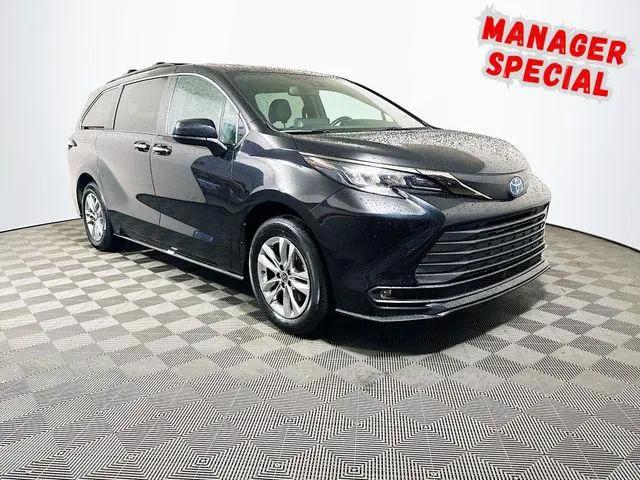 2023 Toyota Sienna Woodland Edition for sale in Memphis, TN