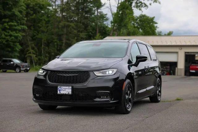 2024 Chrysler Pacifica Hybrid S Appearance Pkg for sale in Ravena, NY