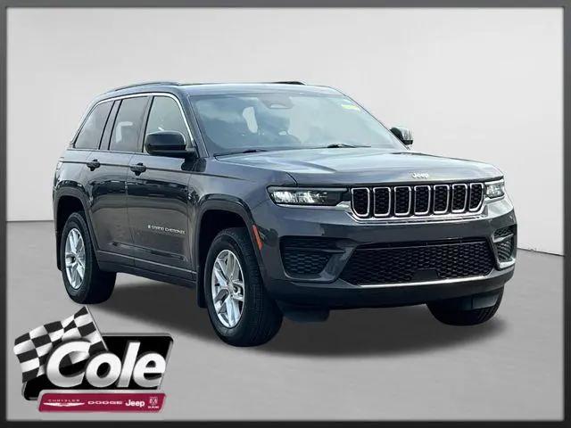 2025 Jeep Grand Cherokee Laredo X 4x4 for sale in Marshall, MI