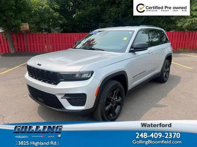 2023 Jeep Grand Cherokee Altitude 4x4 for sale in Bloomfield Hills, MI