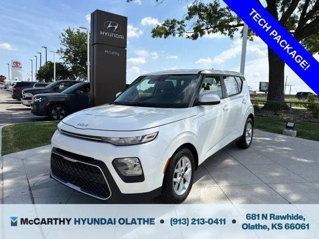 2022 Kia Soul LX for sale in Olathe, KS