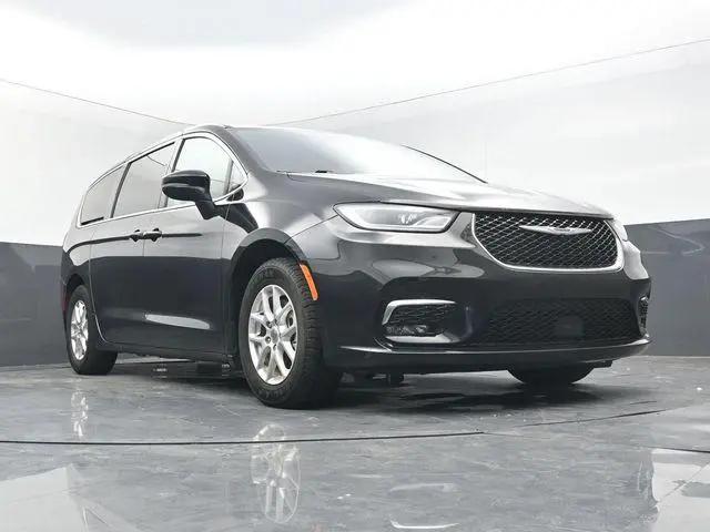 2023 Chrysler Pacifica Touring L for sale in McAlester, OK