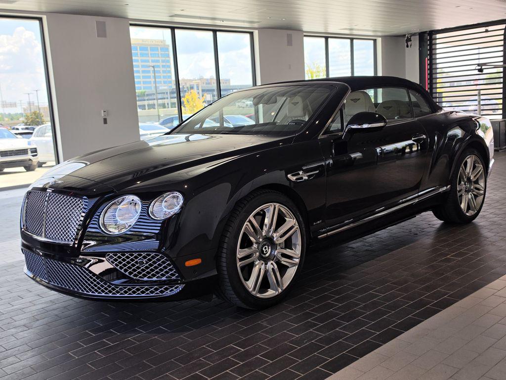 2018 Bentley Continental GT Convertible's photo