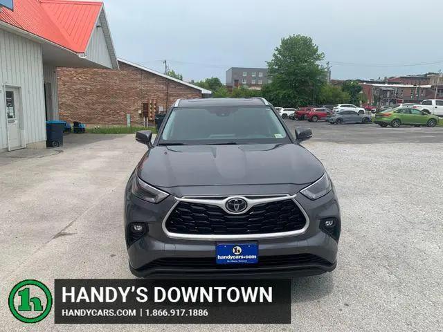 2022 Toyota Highlander XLE for sale in St Albans, VT