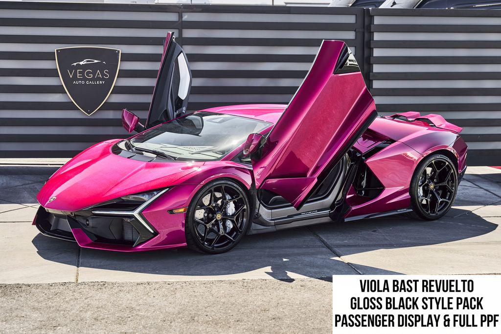 2025 Lamborghini Revuelto 6.5 DCT 4WD's photo