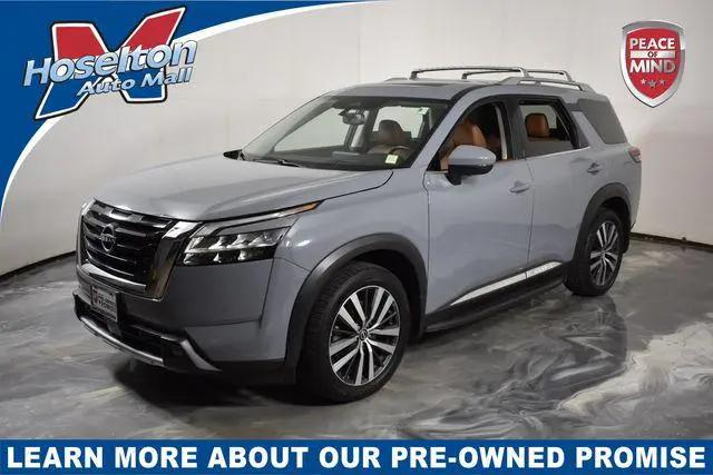 2022 Nissan Pathfinder Platinum 4WD for sale in East Rochester, NY