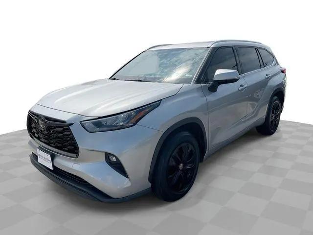 2020 Toyota Highlander XLE for sale near Columbus, OH