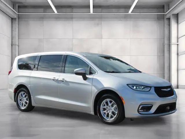 2023 Chrysler Pacifica Touring L for sale in Mt Dora, FL