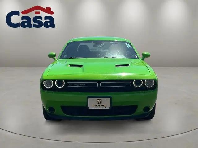 2017 Dodge Challenger SXT
