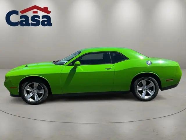2017 Dodge Challenger SXT