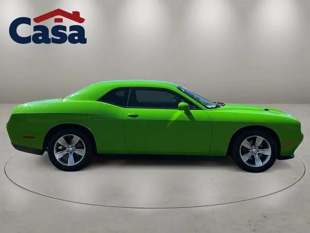 2017 Dodge Challenger SXT
