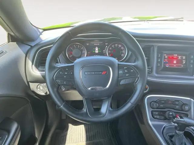 2017 Dodge Challenger SXT