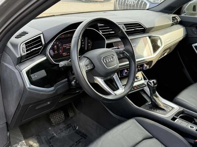 2021 Audi Q3 Premium 45 TFSI S line quattro Tiptronic 2021 Audi Q3 Premium 45 TFSI S line quattro Tiptronic