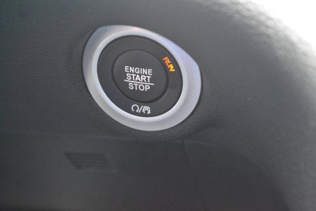 2025 Chrysler Pacifica Hybrid Select