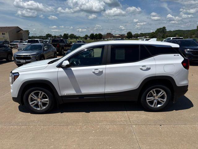 2022 GMC Terrain AWD SLE