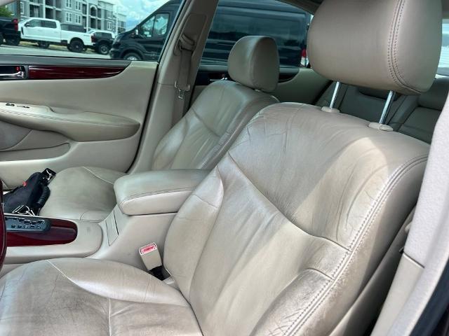 2002 Lexus ES 300 Base