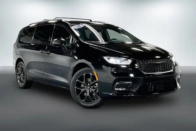 2024 Chrysler Pacifica Limited AWD for sale in Auburn, IN