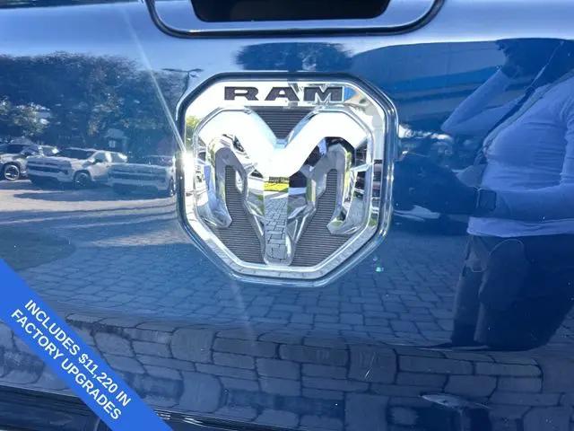 2022 Ram 1500 Big Horn Crew Cab 4x2 57 Box