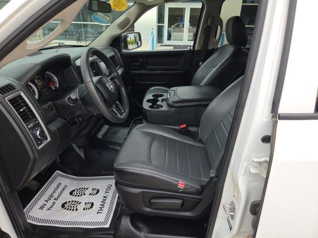 2023 Ram 1500 Classic Tradesman Crew Cab 4x4 64 Box