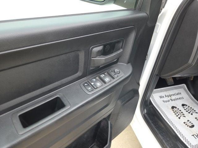 2023 Ram 1500 Classic Tradesman Crew Cab 4x4 64 Box