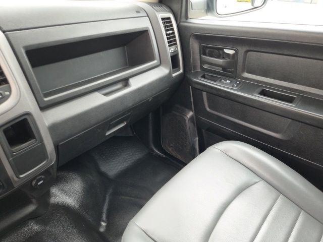 2023 Ram 1500 Classic Tradesman Crew Cab 4x4 64 Box