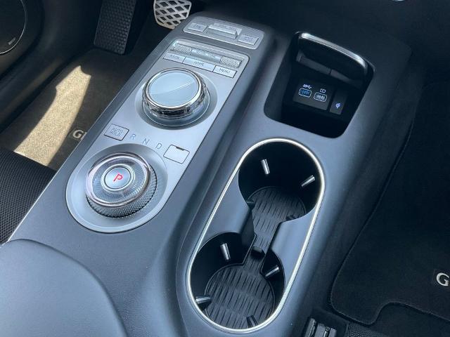 2024 Genesis GV70 2.5T AWD