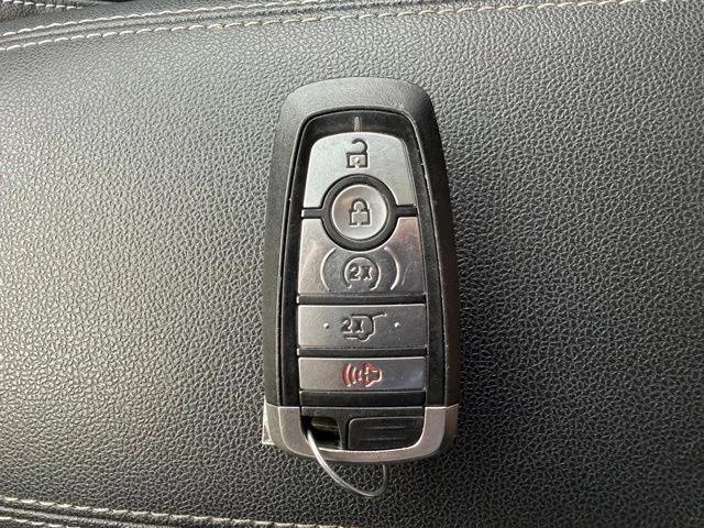 2020 Ford Escape Titanium Hybrid
