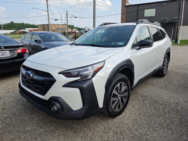 2023 Subaru Outback Premium for sale near Chillicothe, OH