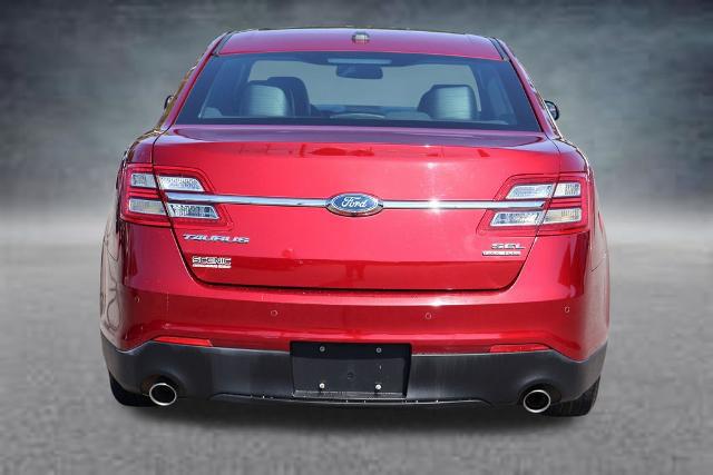 2018 Ford Taurus SEL