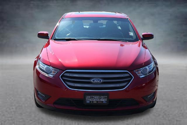 2018 Ford Taurus SEL