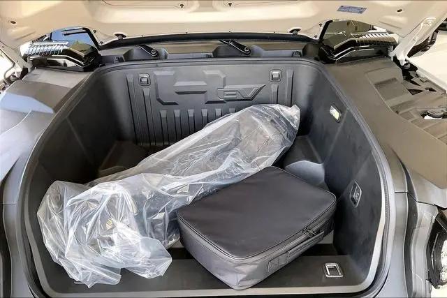 2026 GMC HUMMER EV 2X 4WD