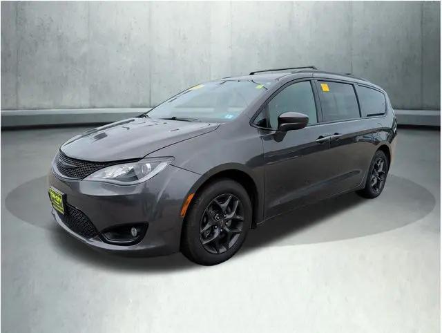 2019 Chrysler Pacifica Touring L Plus for sale in Somersworth, NH