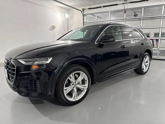 2019 Audi Q8 55 Premium