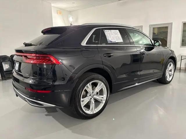 2019 Audi Q8 55 Premium