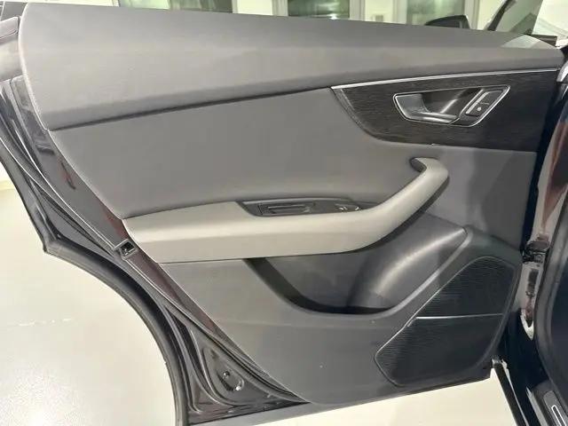 2019 Audi Q8 55 Premium