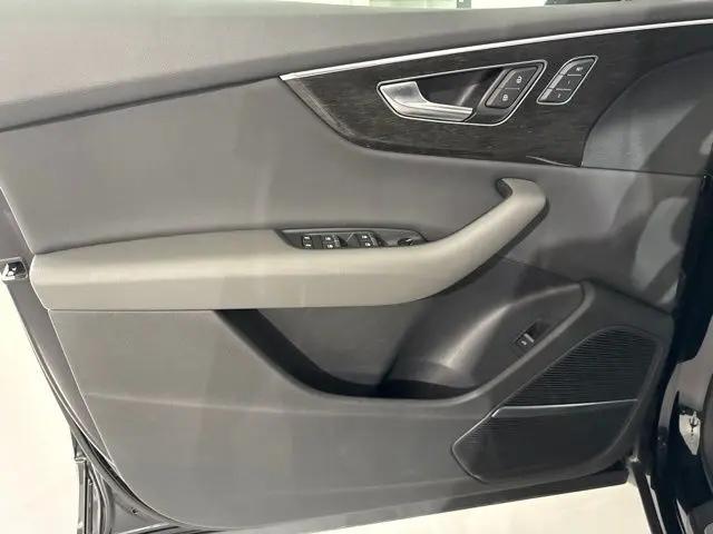 2019 Audi Q8 55 Premium