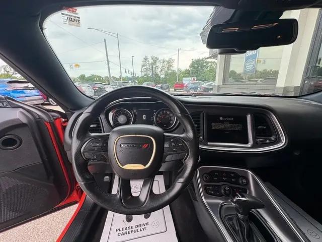 2017 Dodge Challenger SXT