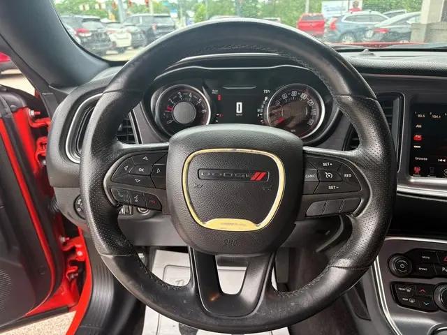 2017 Dodge Challenger SXT